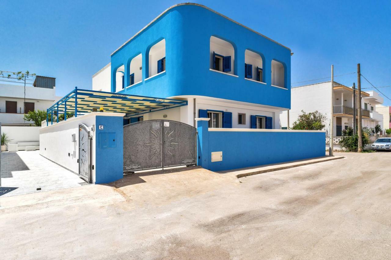 Lido Marini Seahouses Exterior photo